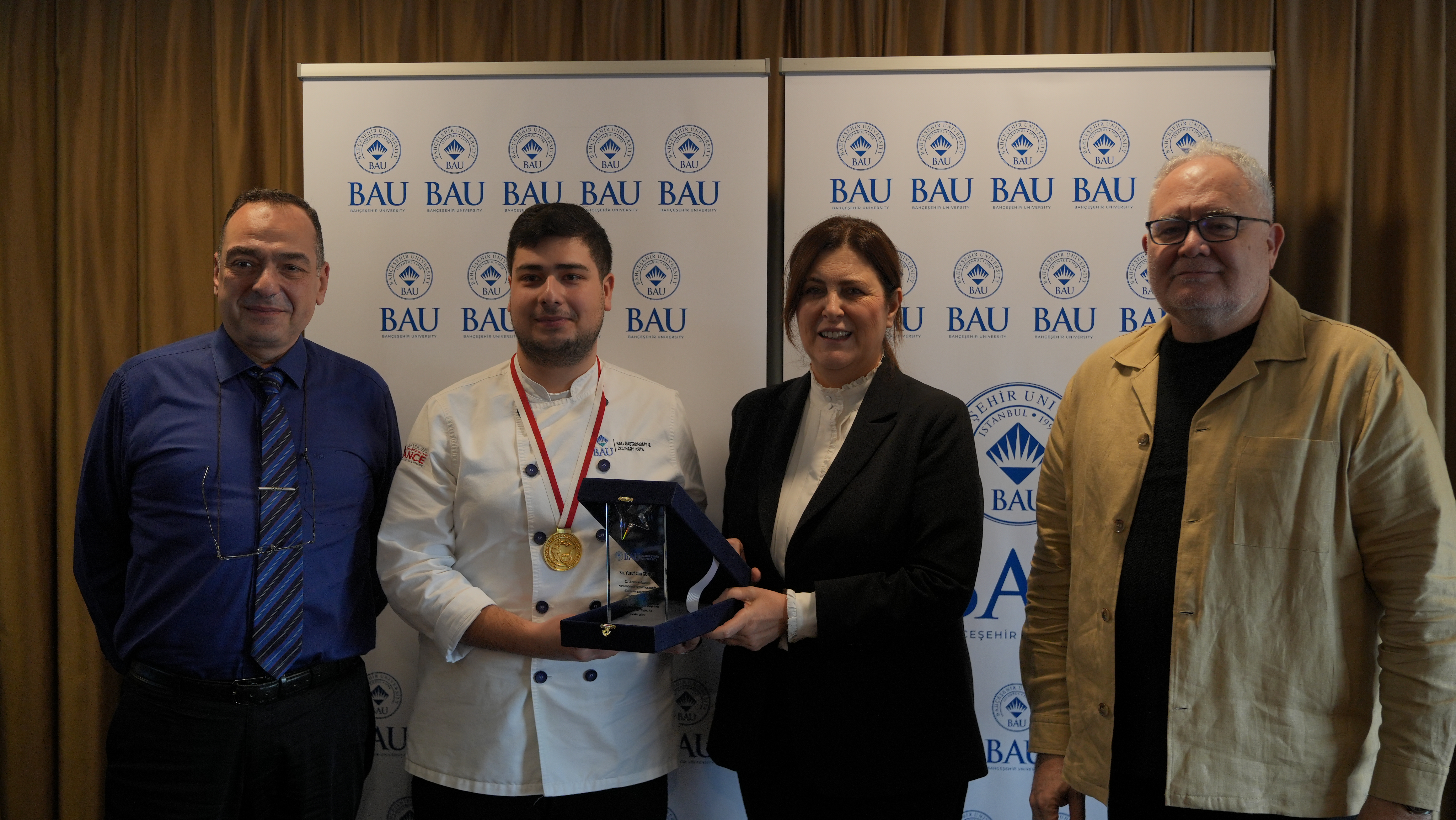 BAU Gastronomi Öğrencilerinden Uluslararası Mutfak Günleri Festivali’nde Büyük Başarı!