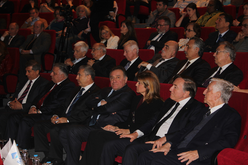 2. Geleneksel Türkiye'ye Değer Katanlar Ödülü - Oya Eczacıbaşı