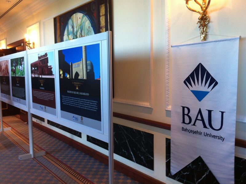 EXHIBITION - The River Flowing Westward