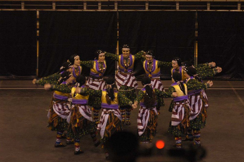 BUHOT Eve 3 Kupa ile Döndü