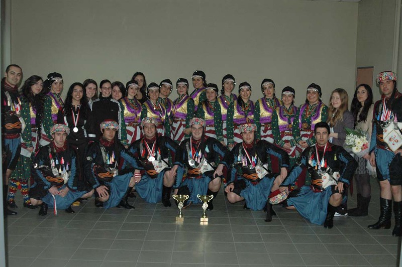 BUHOT Eve 3 Kupa ile Döndü