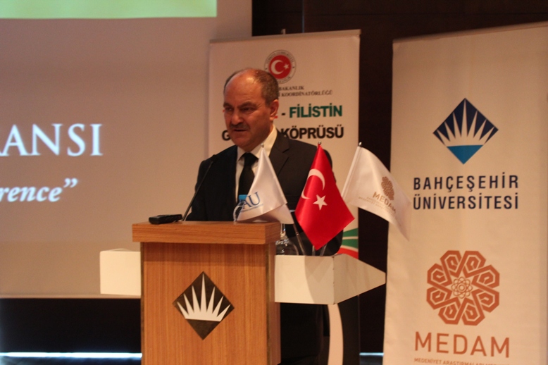 Küresel Siyaset ve Filistinli Olmak Konferansı