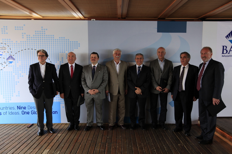 Kıtaları Birleştiren Program: Global MBA