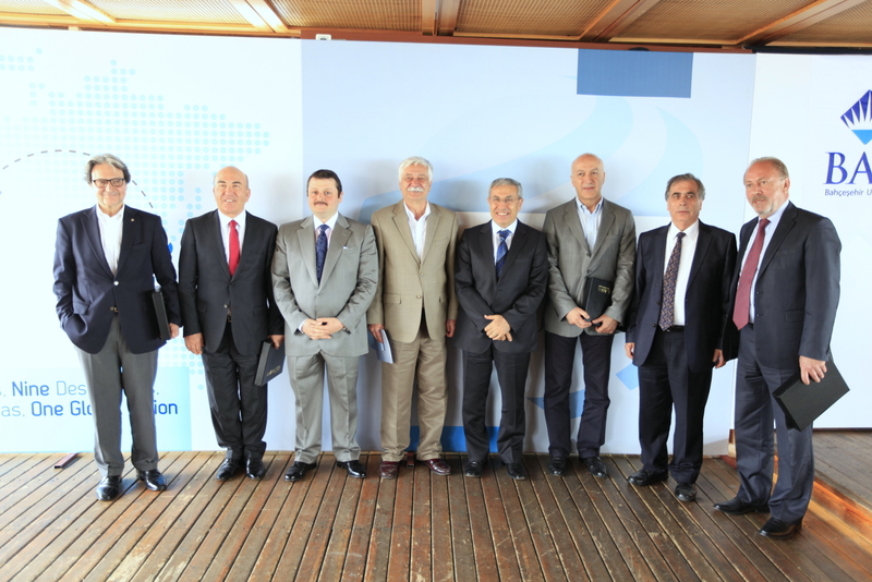 Kıtaları Birleştiren Program: Global MBA