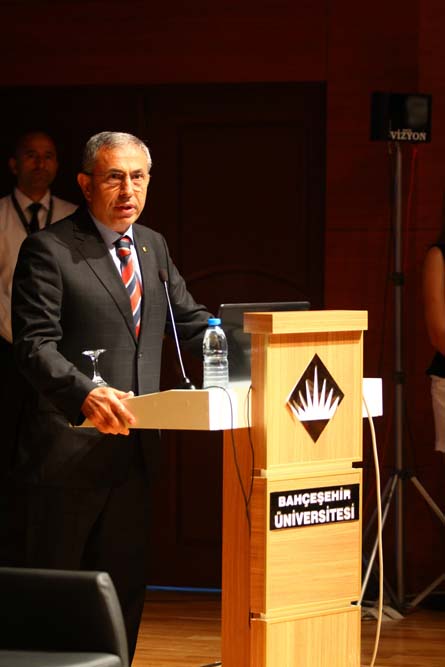 "Türkiye'de Stadyum Güvenliği" Araştırmasının Sonuçları Açıklandı