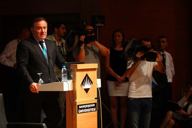 "Türkiye'de Stadyum Güvenliği" Araştırmasının Sonuçları Açıklandı