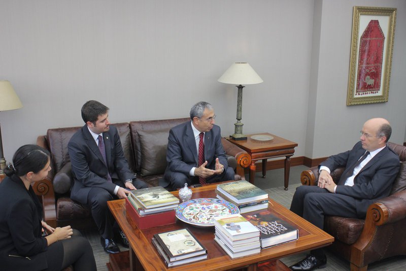 Dışişleri Bakan Yardımcısı Büyükelçi Naci Koru BAU'daydı