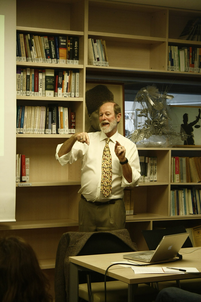 Dr. Roger Clarke BAU’da