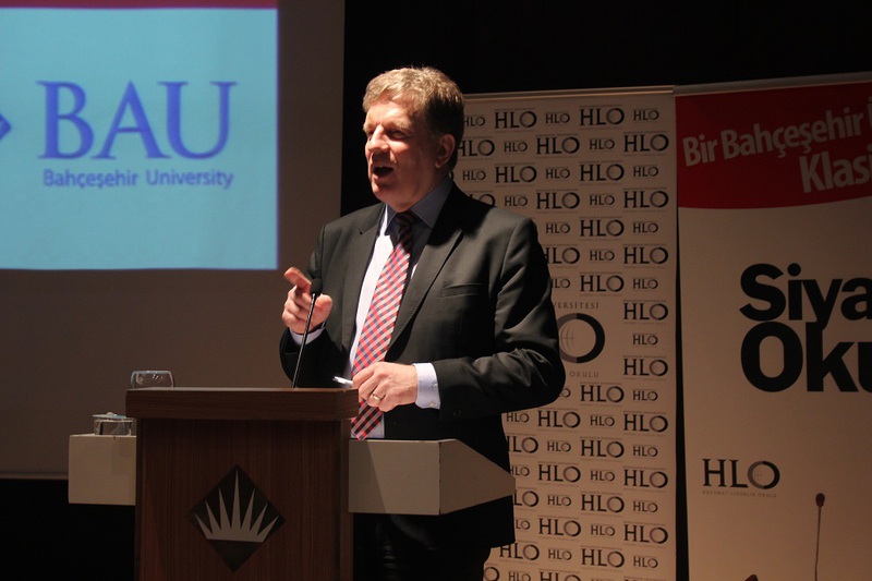 Siyaset Okulu 10, Dokuzuncu Hafta