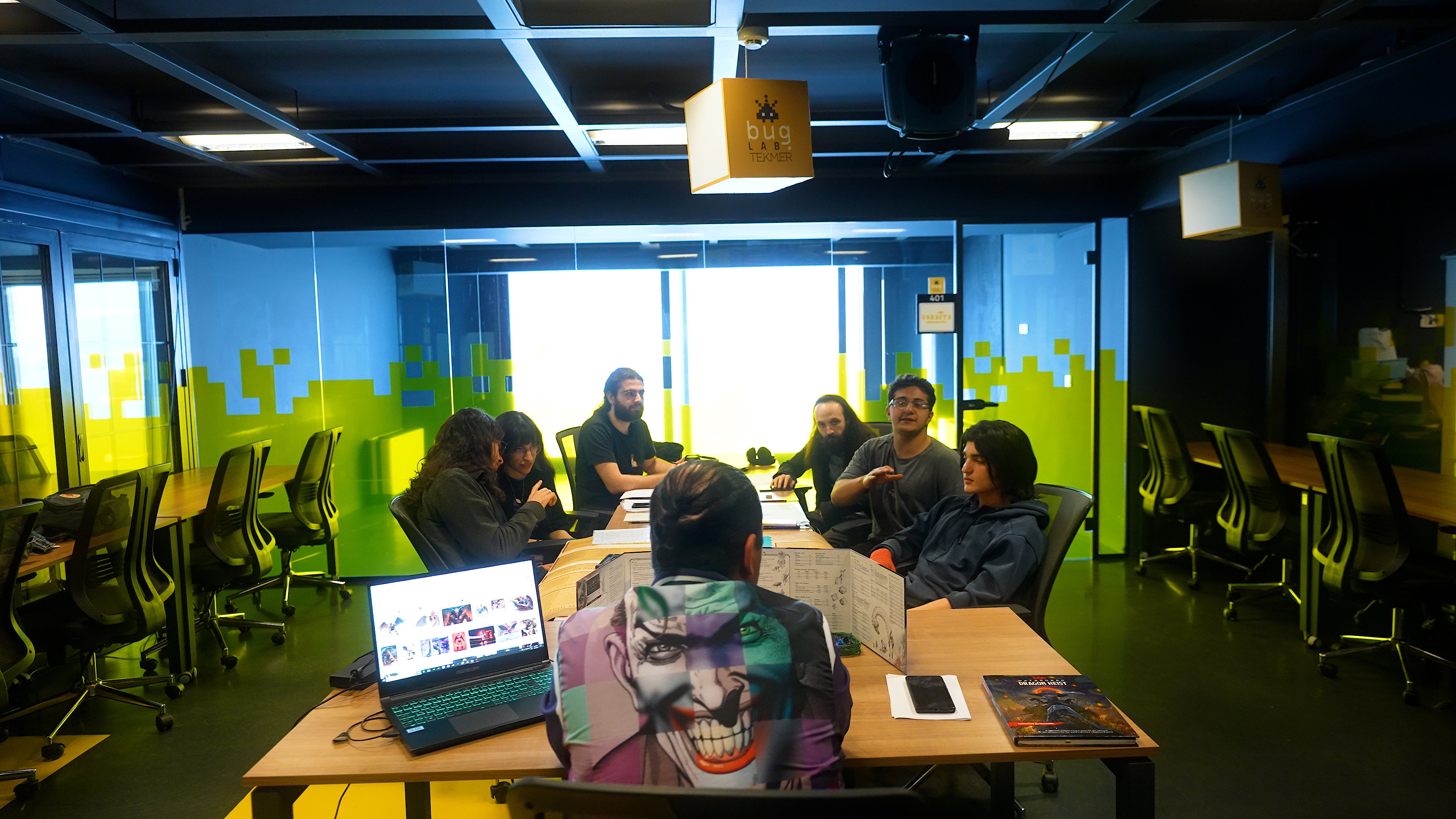 İletişim Fakültesi