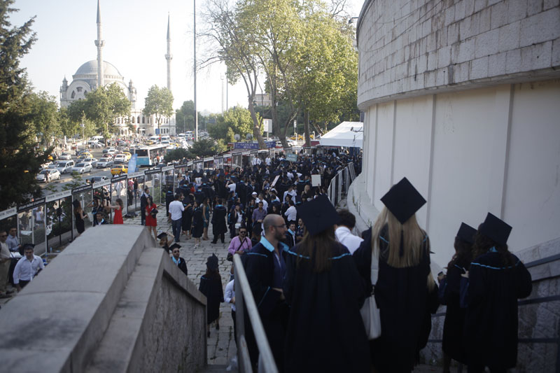 BAU 2011 - 2012 Akademik Yılı Mezuniyet Töreni