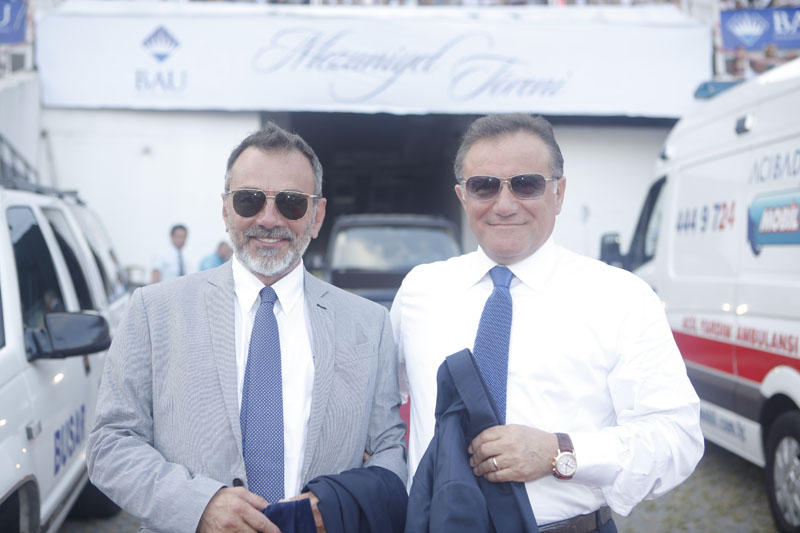 BAU 2011 - 2012 Akademik Yılı Mezuniyet Töreni