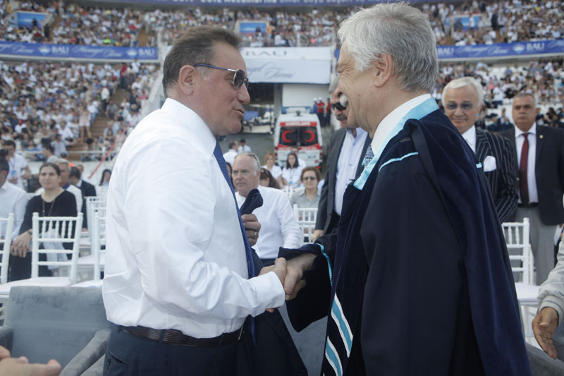 BAU 2011 - 2012 Akademik Yılı Mezuniyet Töreni