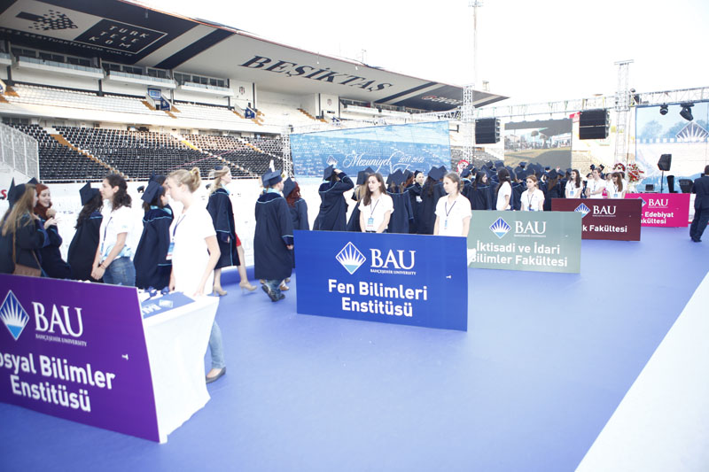 BAU 2011 - 2012 Akademik Yılı Mezuniyet Töreni