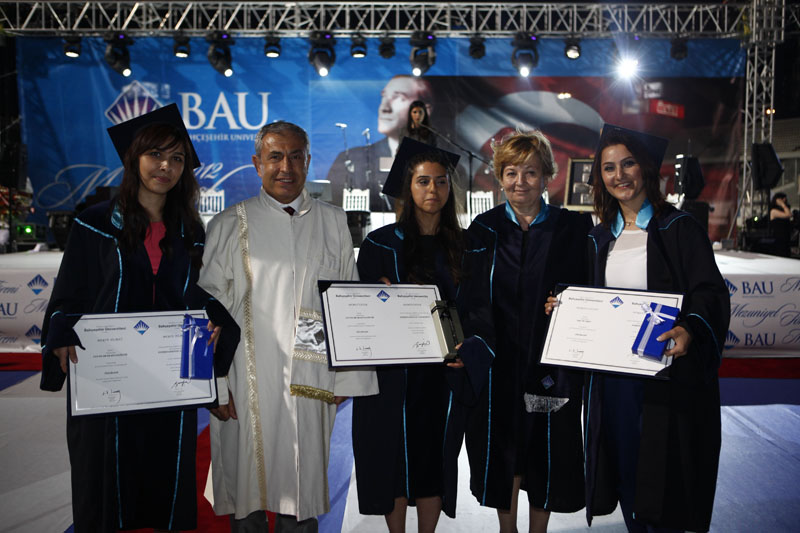 BAU 2011 - 2012 Akademik Yılı Mezuniyet Töreni