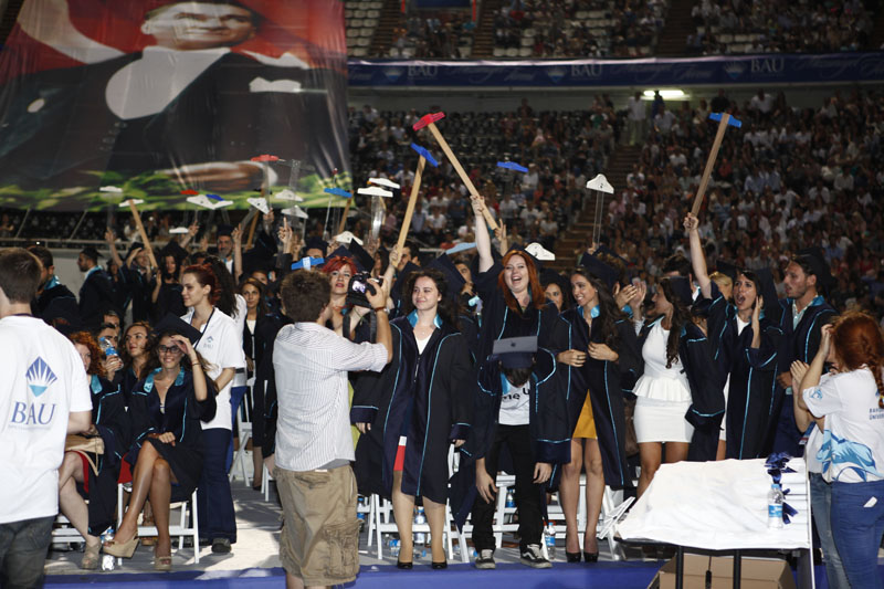 BAU 2011 - 2012 Akademik Yılı Mezuniyet Töreni
