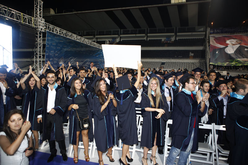 BAU 2011 - 2012 Akademik Yılı Mezuniyet Töreni