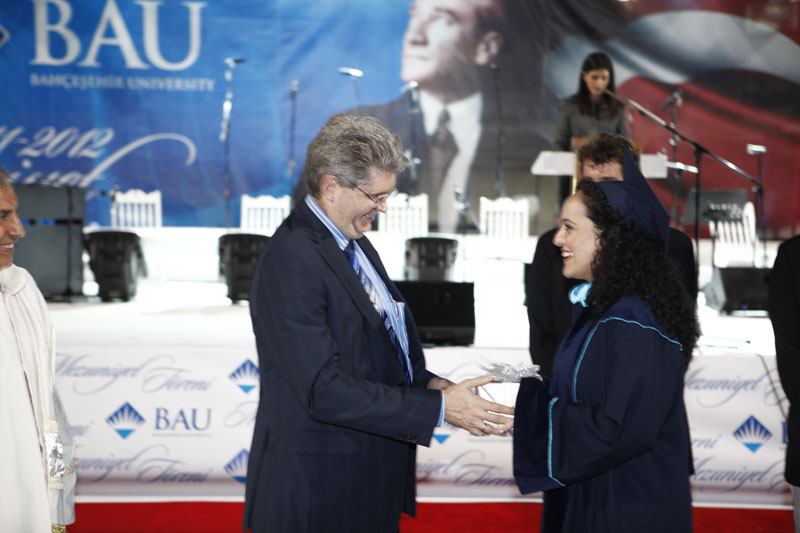 BAU 2011 - 2012 Akademik Yılı Mezuniyet Töreni