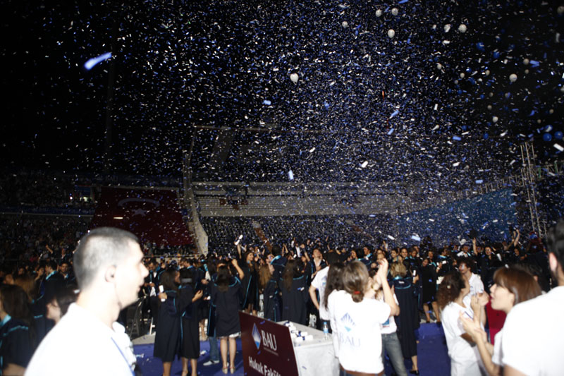 BAU 2011 - 2012 Akademik Yılı Mezuniyet Töreni