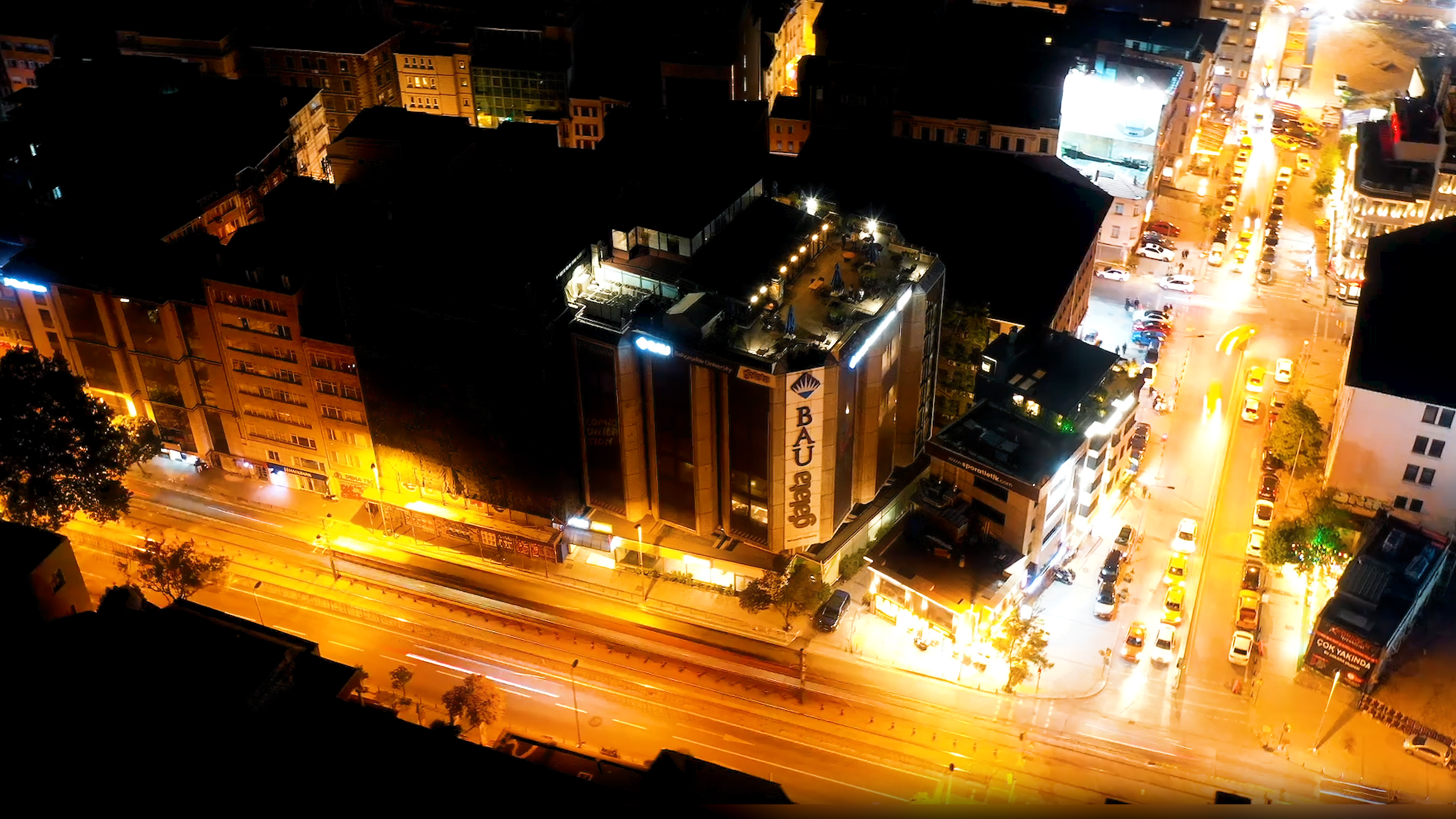 İletişim Fakültesi