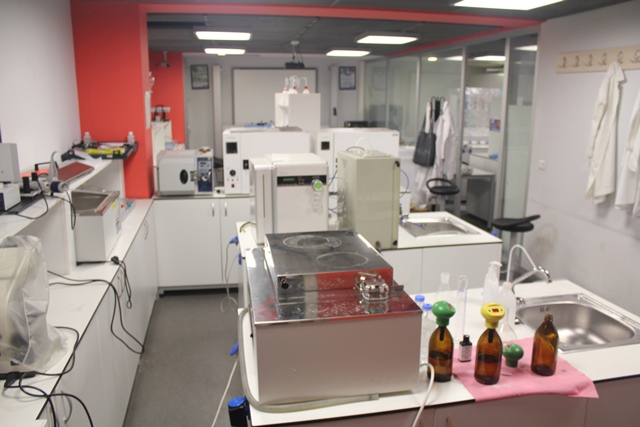 Çevre Kimyası ve Mikrobiyoloji Laboratuvarı