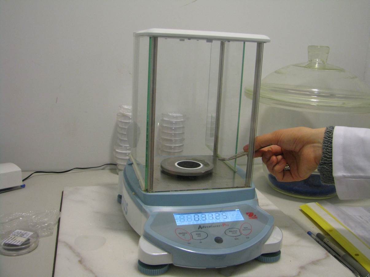 Çevre Kimyası ve Mikrobiyoloji Laboratuvarı