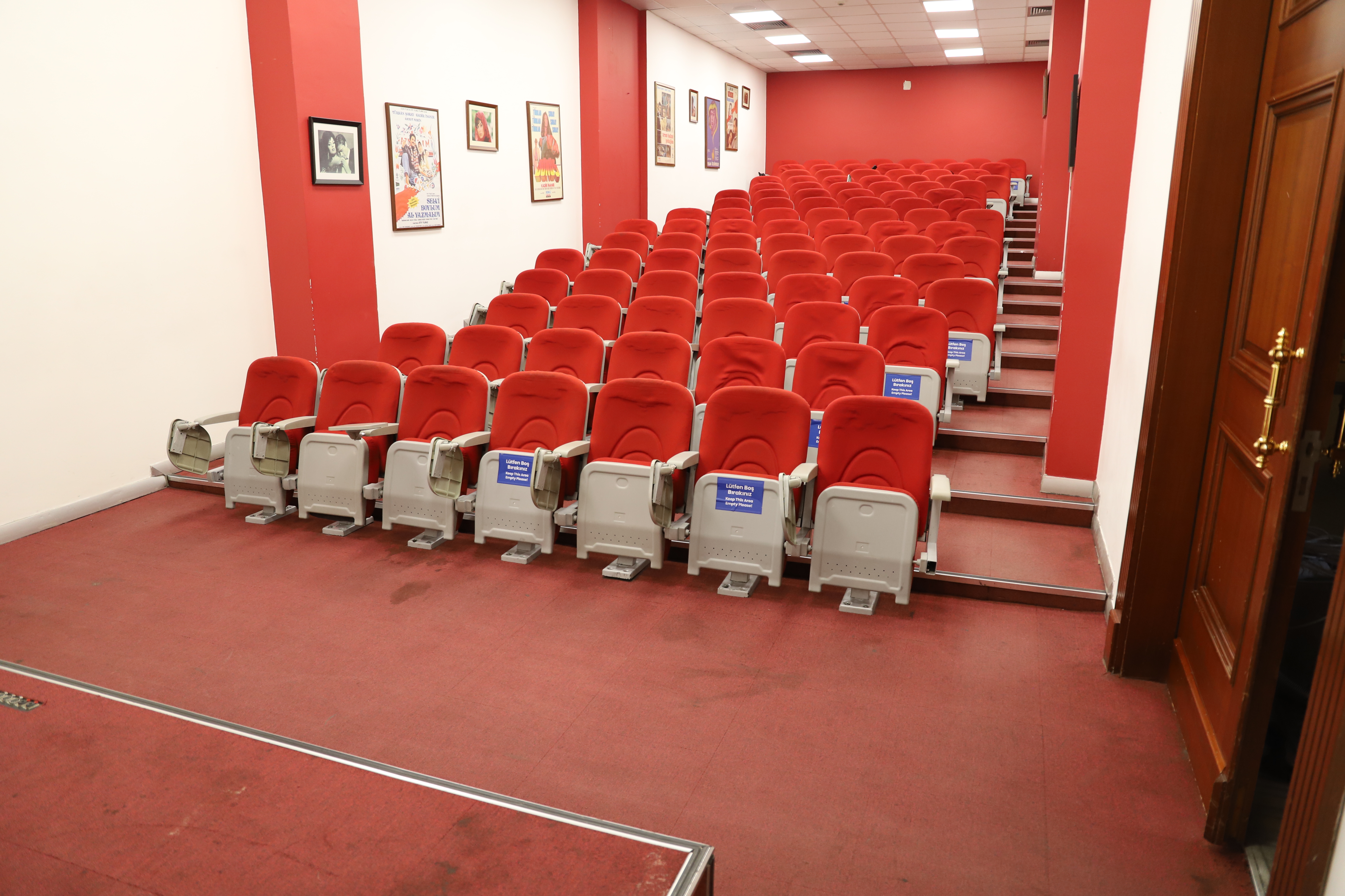 Türkan Şoray Sahnesi