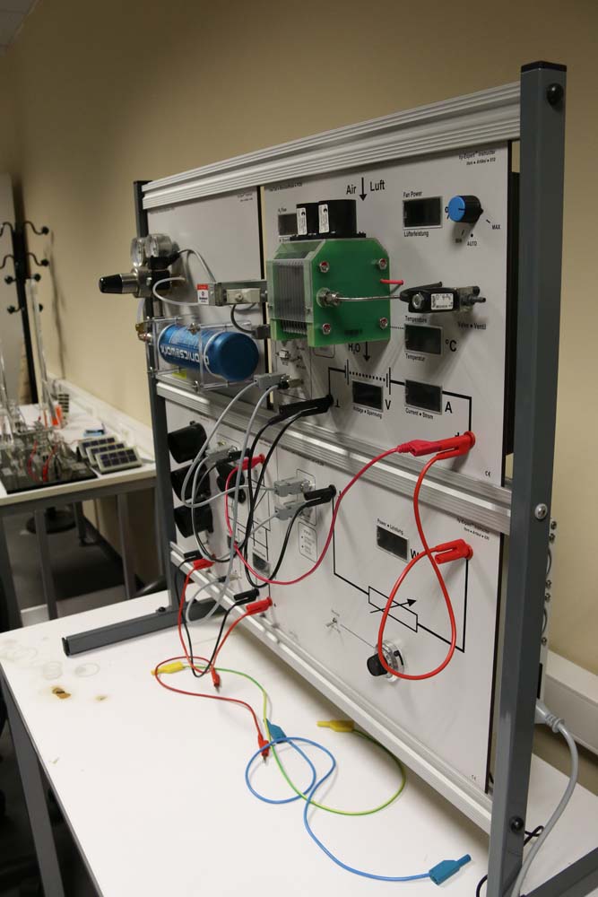 Mühendislik ve Doğa Bilimleri Fakültesi - Laboratuvarlar