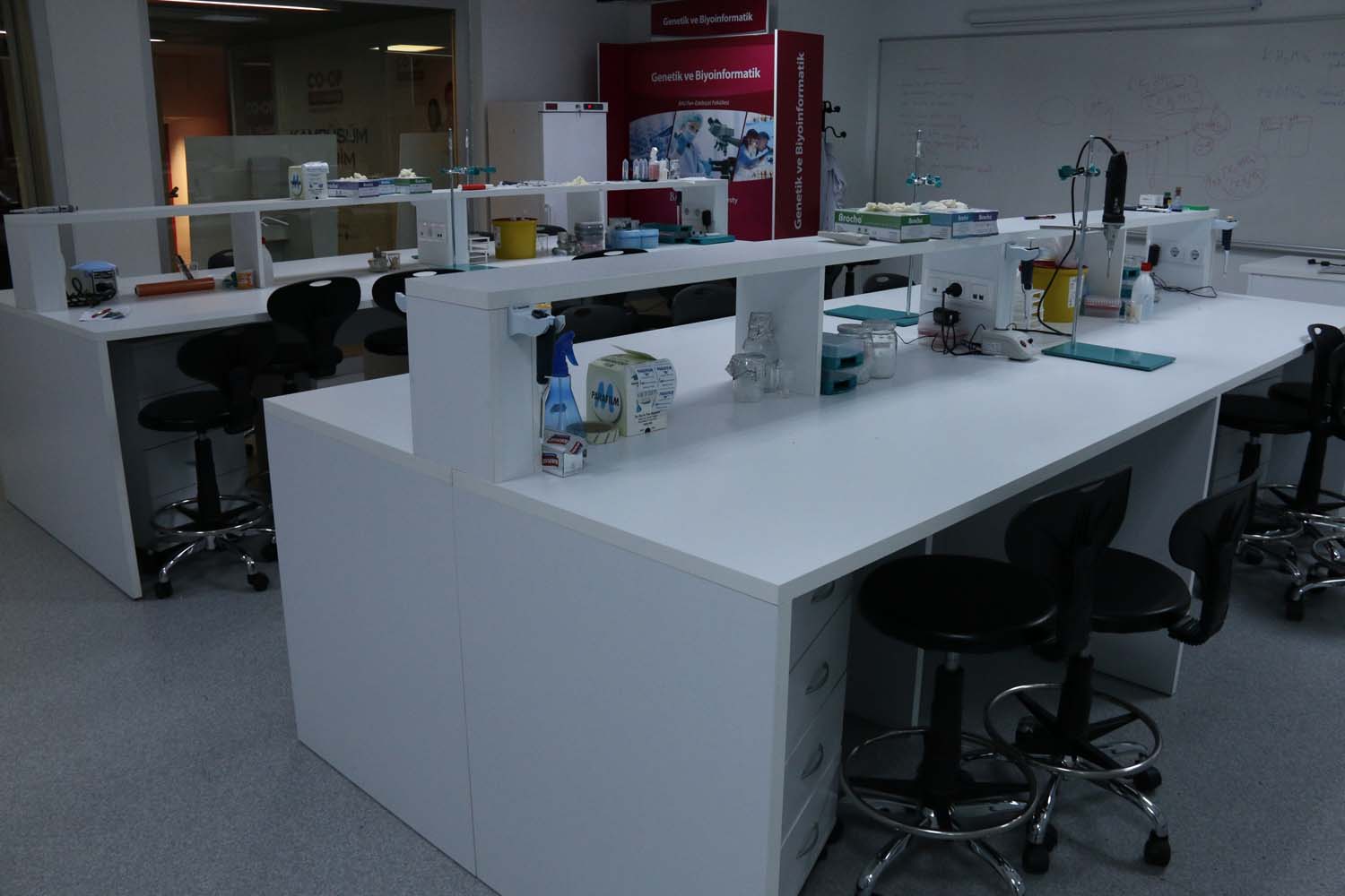 Mühendislik ve Doğa Bilimleri Fakültesi - Laboratuvarlar