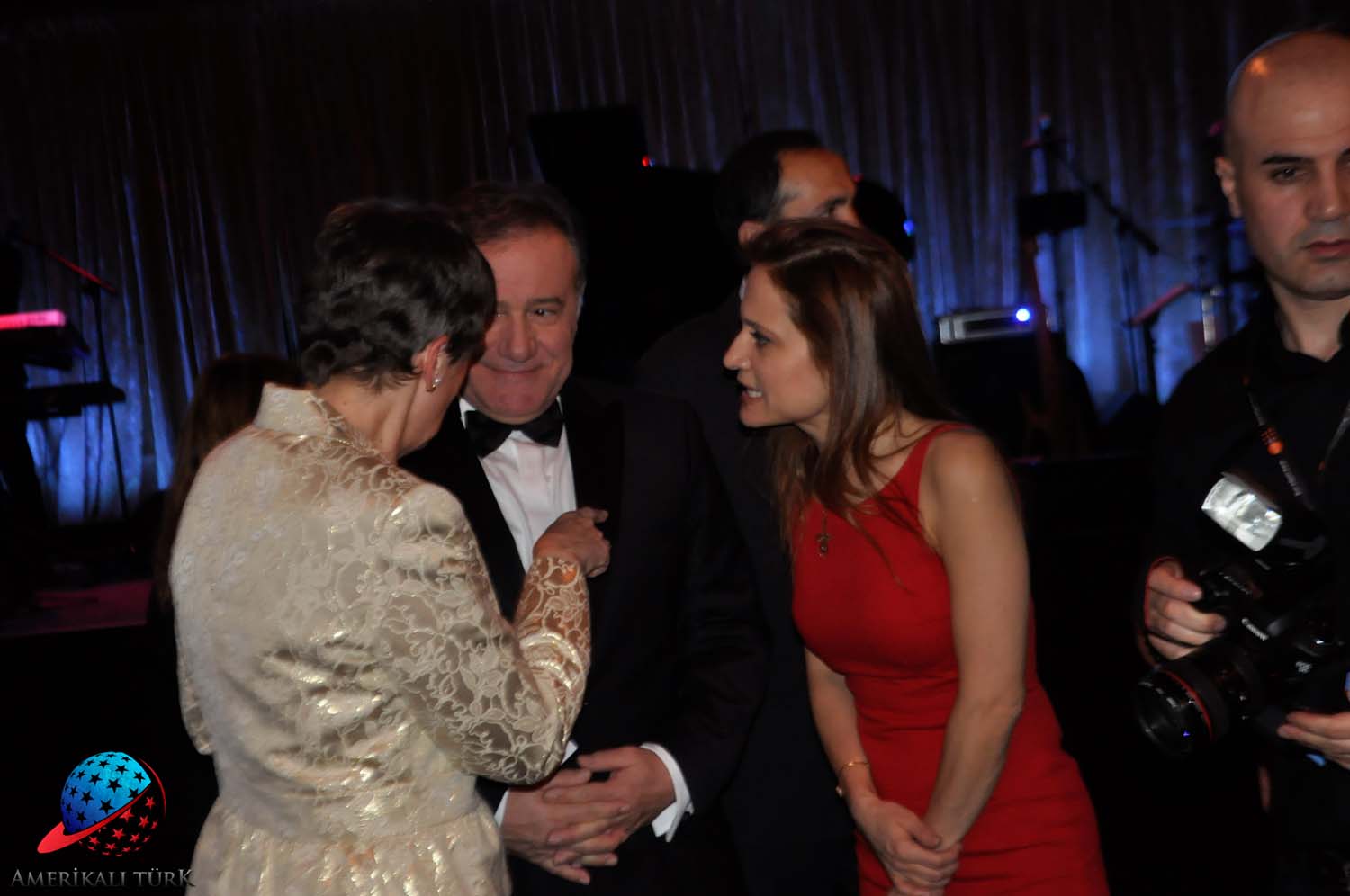 Birleşmiş Milletler'den Enver Yücel'e 'Küresel Eğitime Katkı" Ödülü