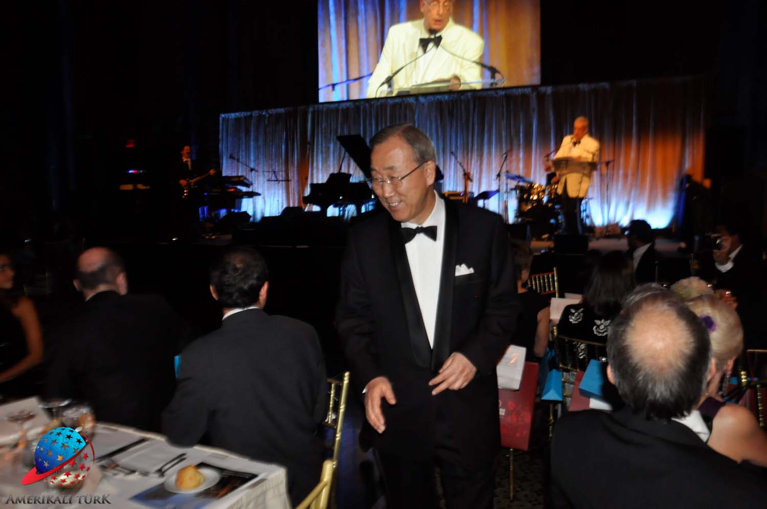 Birleşmiş Milletler'den Enver Yücel'e 'Küresel Eğitime Katkı" Ödülü