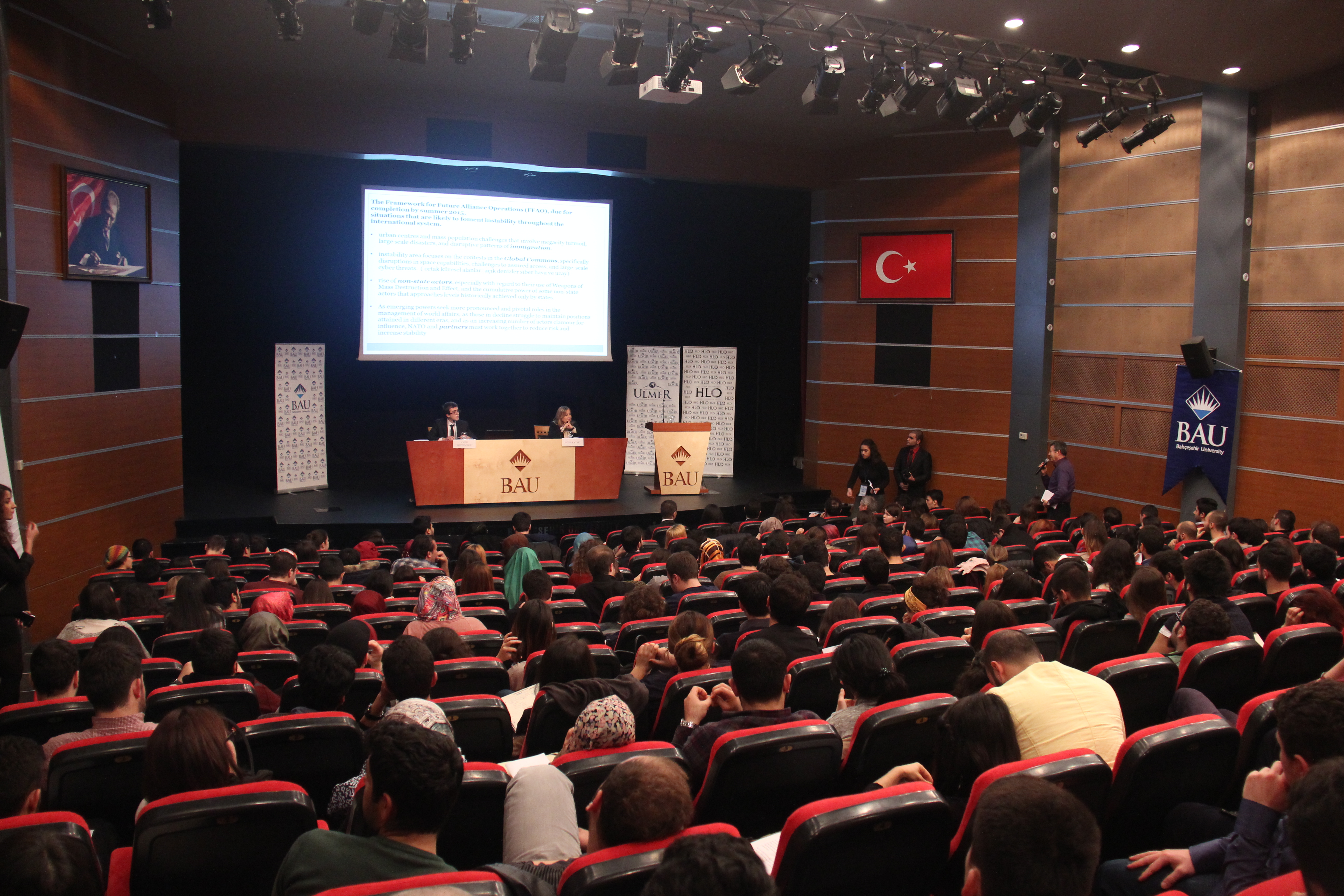 Hükümet ve Liderlik Okulu 2014-2015