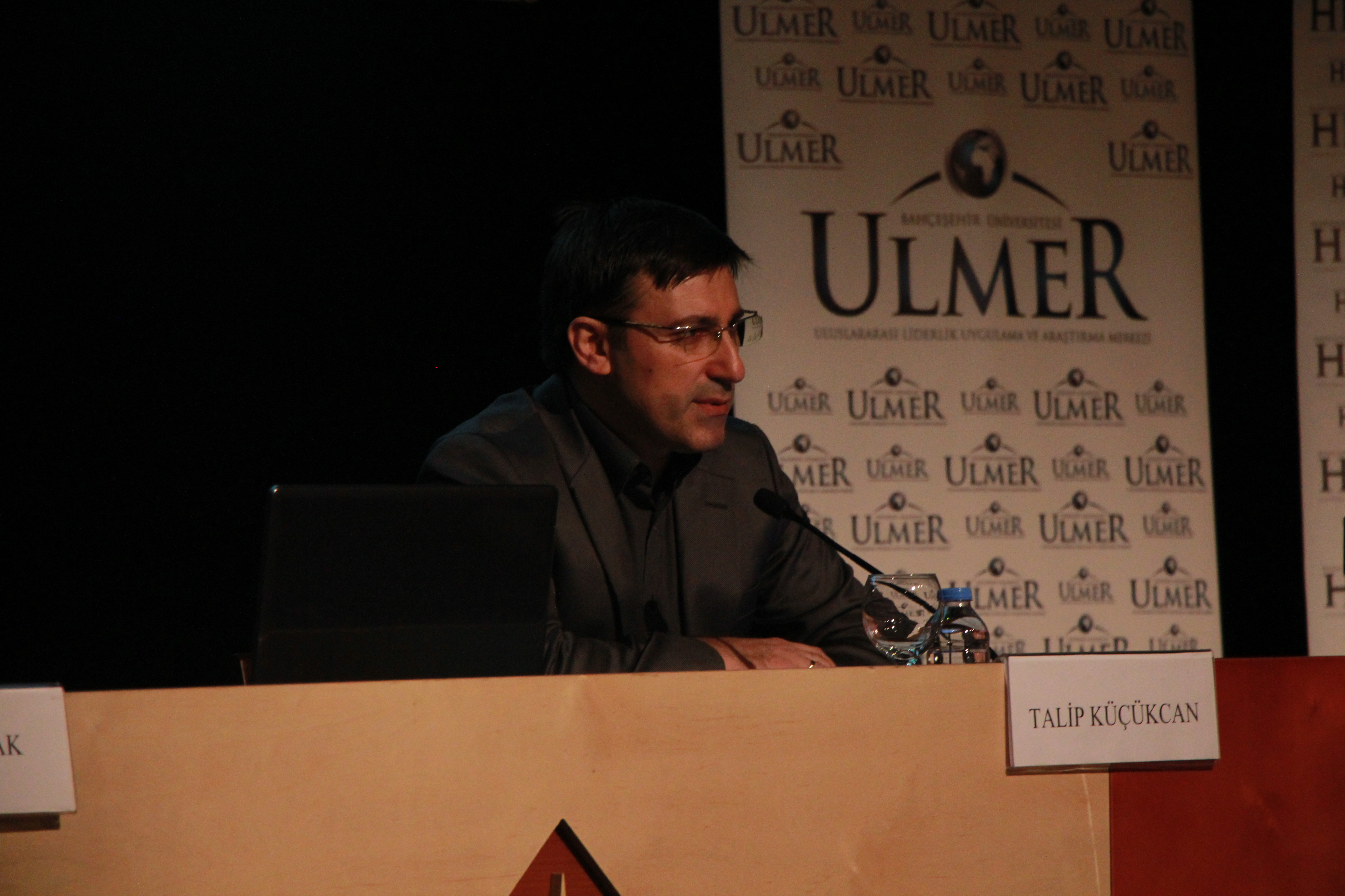 Hükümet ve Liderlik Okulu 2014-2015