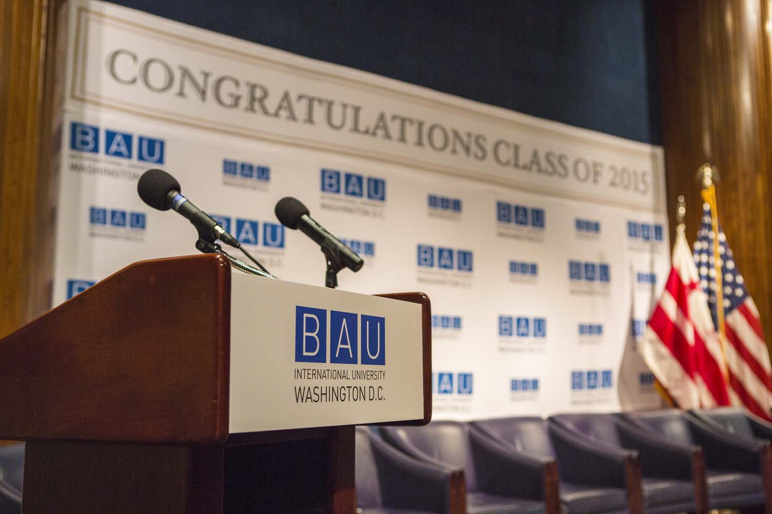BAU International University Washington DC İlk Mezunlarını Verdi