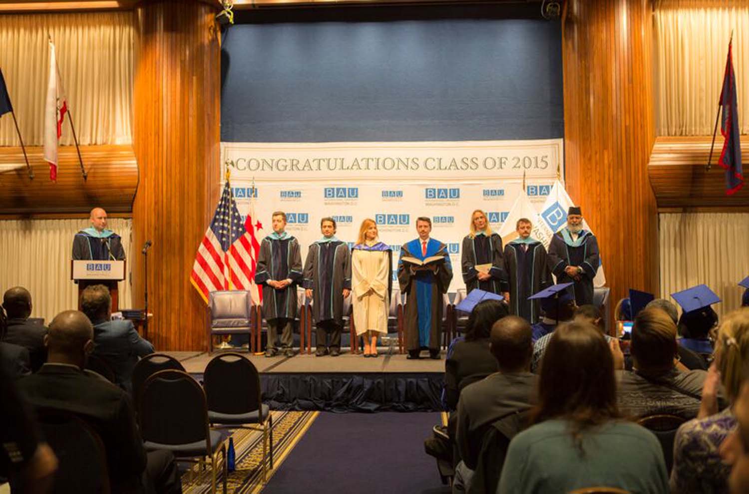 BAU International University Washington DC İlk Mezunlarını Verdi