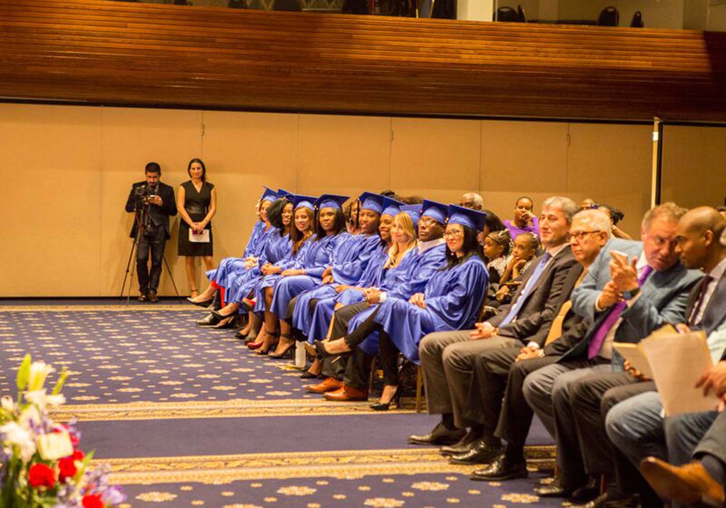 BAU International University Washington DC İlk Mezunlarını Verdi