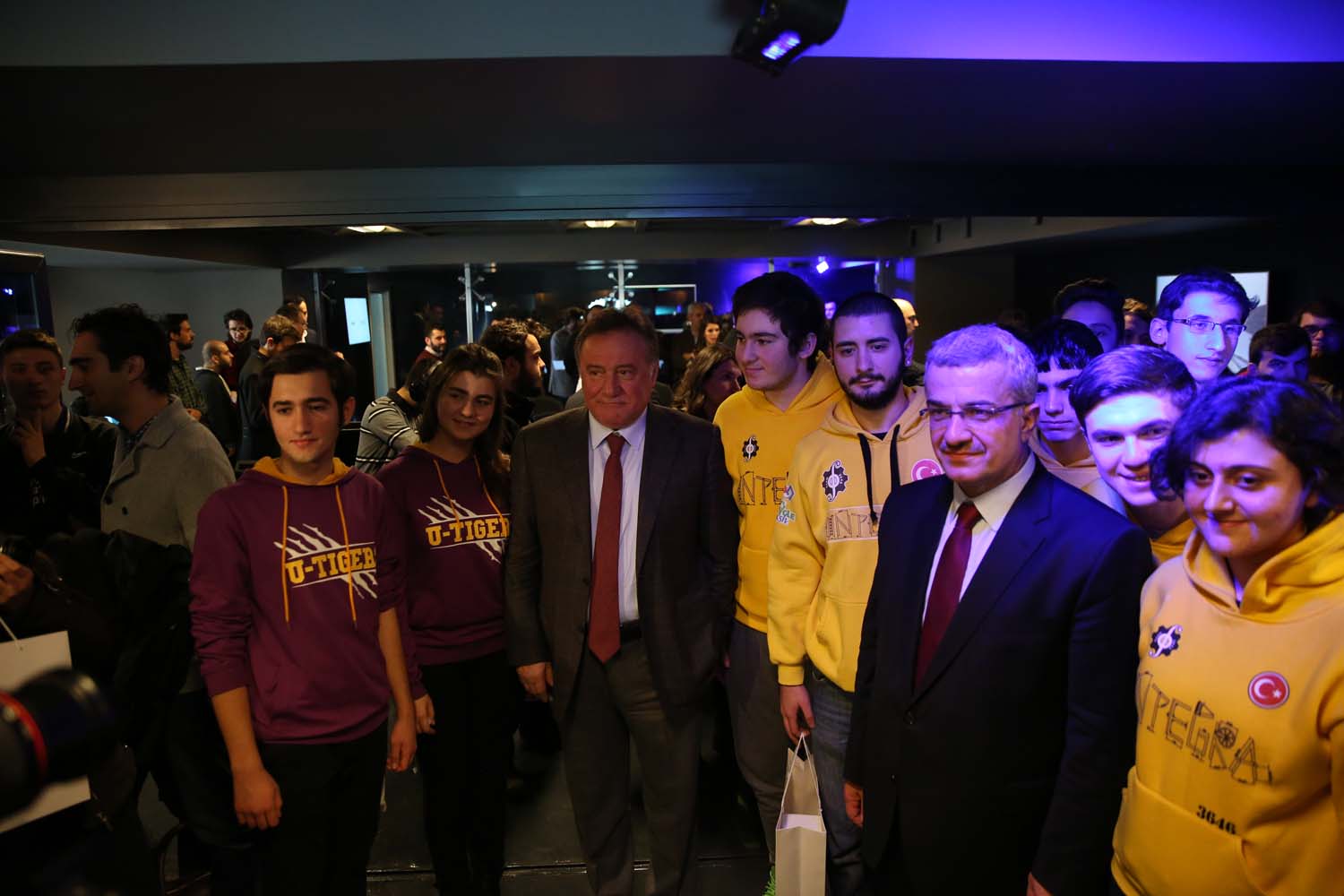 BAU & Crytek VR Laboratuvarı Açıldı