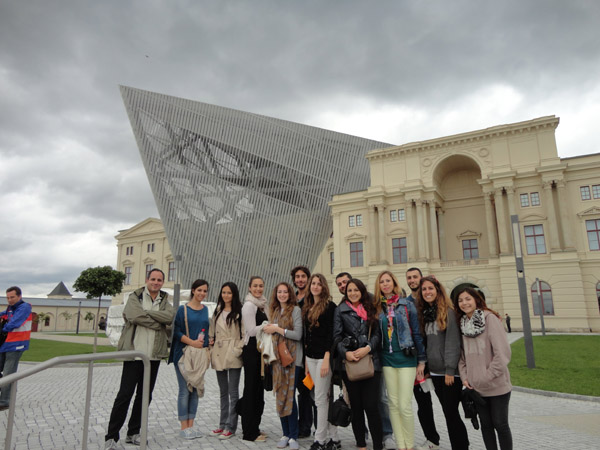 Mimarlık ve Tasarım Fakültesi Berlin 2012