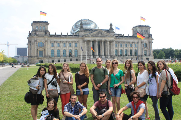 Mimarlık ve Tasarım Fakültesi Berlin 2012