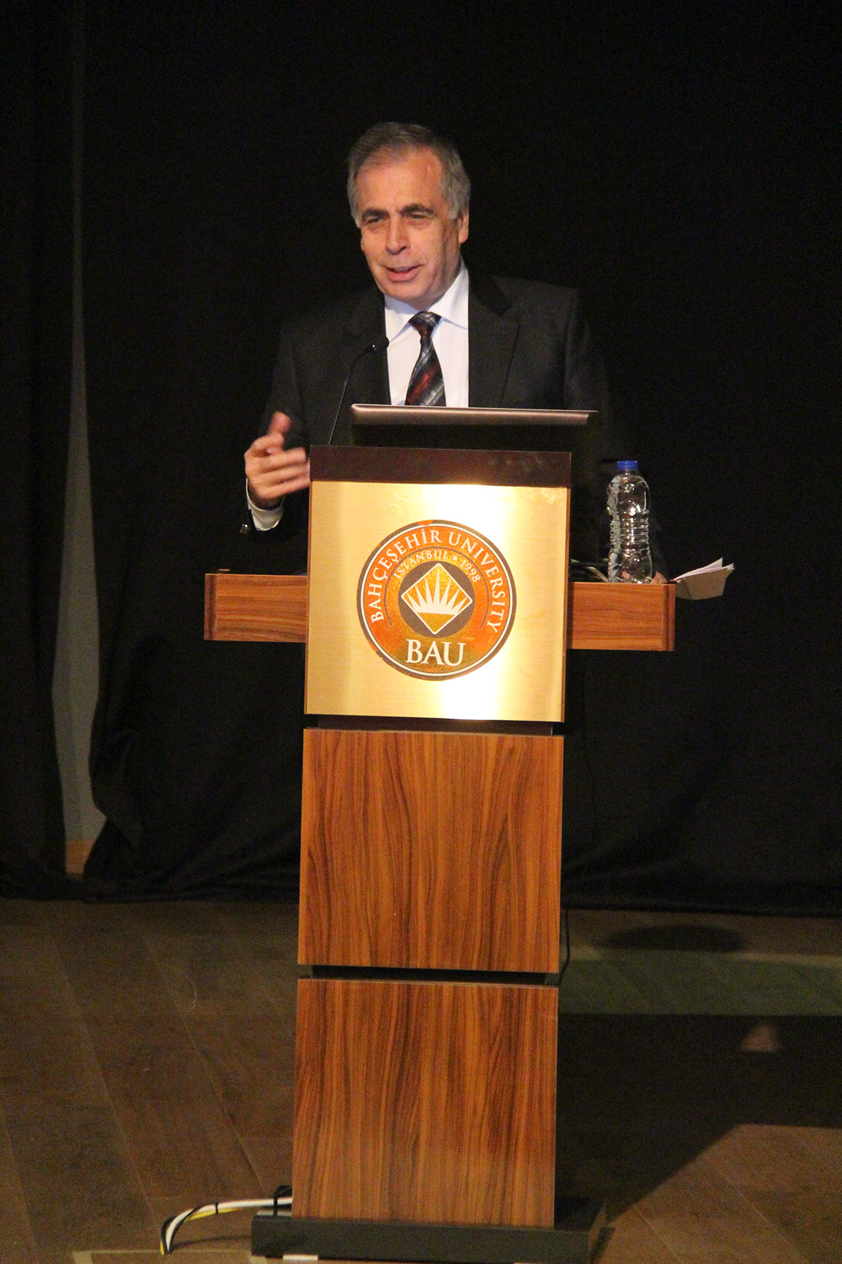 7th International Conference on Governance Fraud Ethics and Social Responsibility