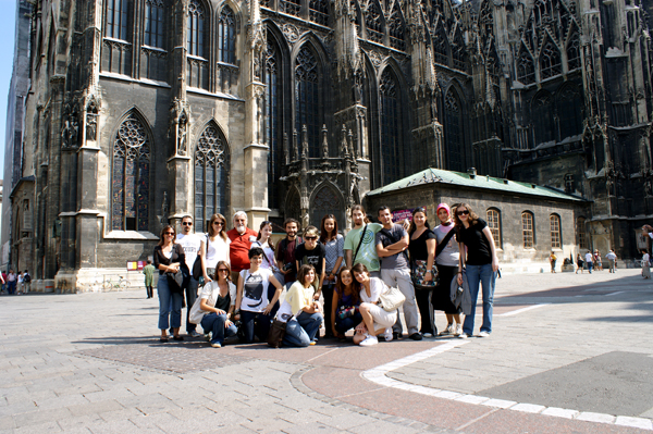 Mimarlık ve Tasarım Fakültesi VİYANA / PRAG Teknik Gezisi / 2008 