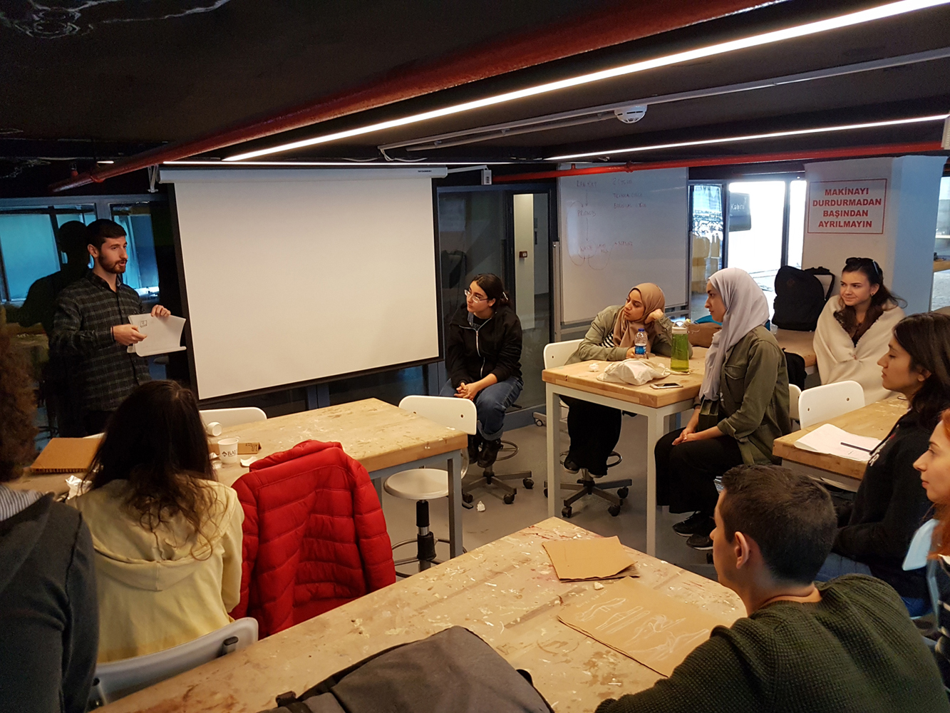 1 Günlük Yoğunlaştırılmış Tasarım Atölyesi: Döngüsel Ekonomi için Tasarlamak