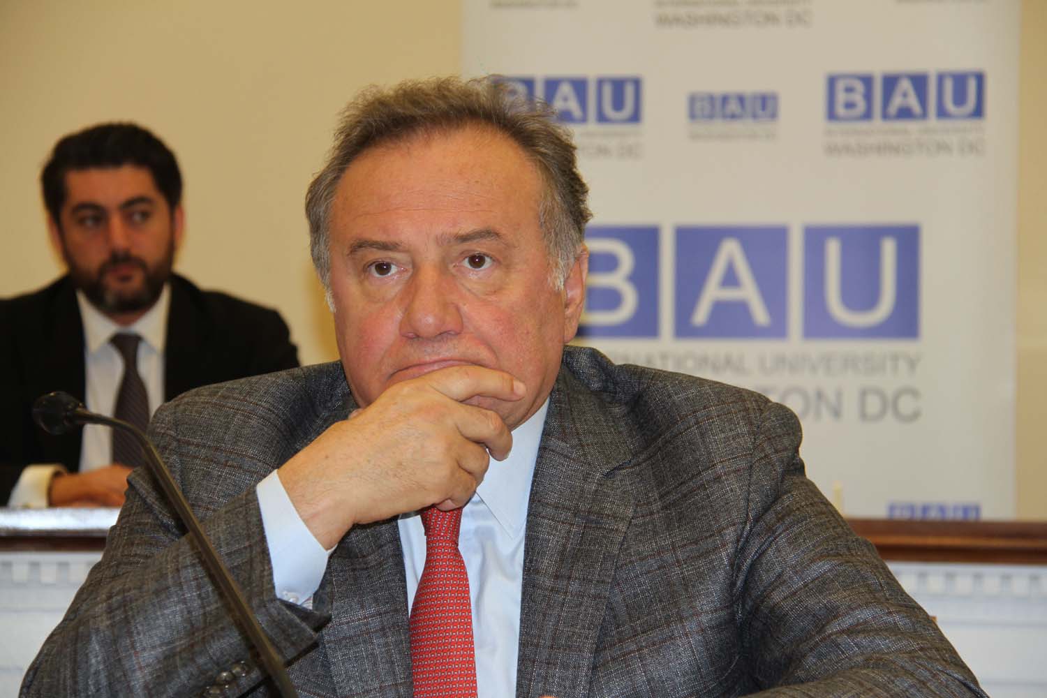 Enver Yücel ABD Kongresi'nde Konuştu