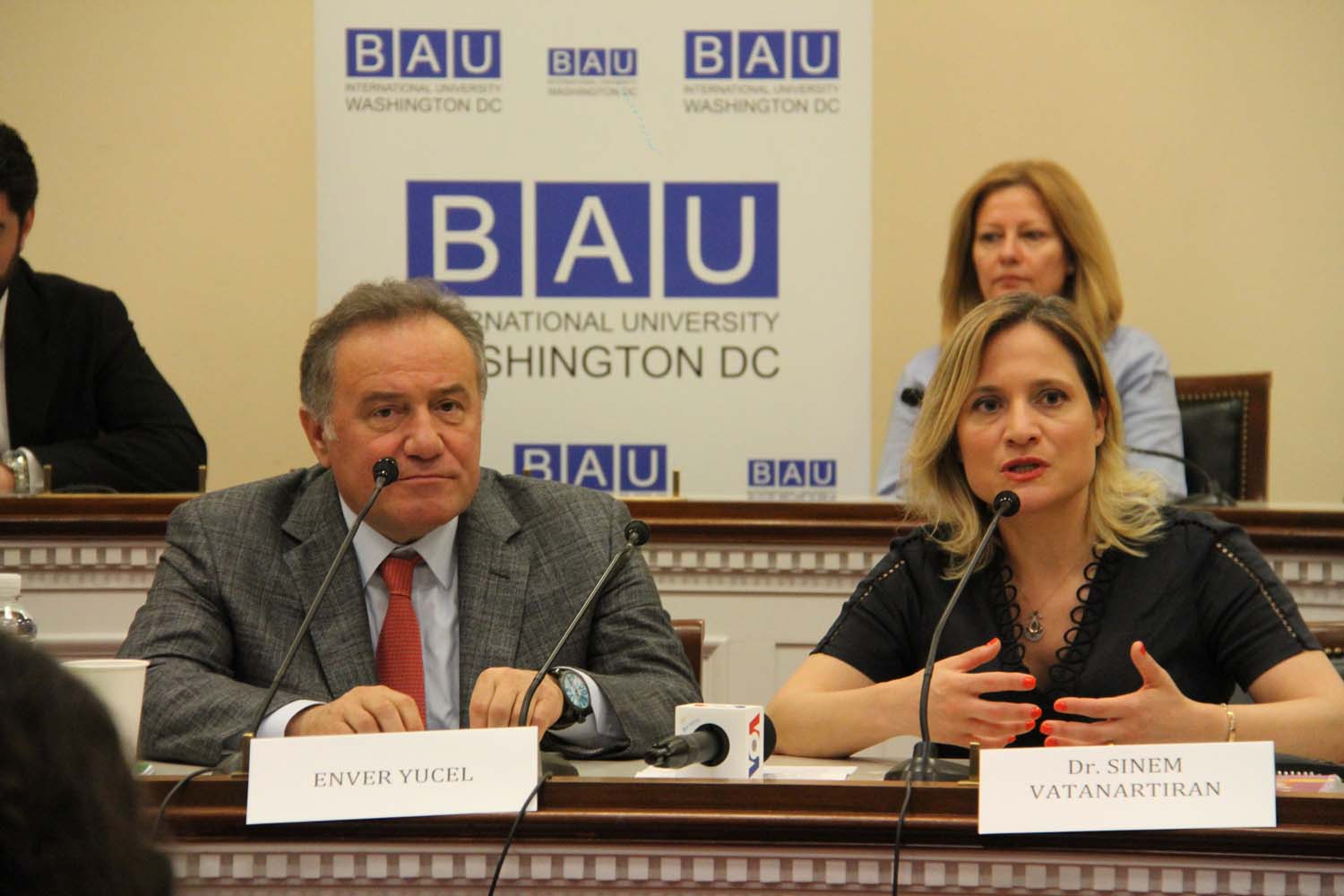 Enver Yücel ABD Kongresi'nde Konuştu