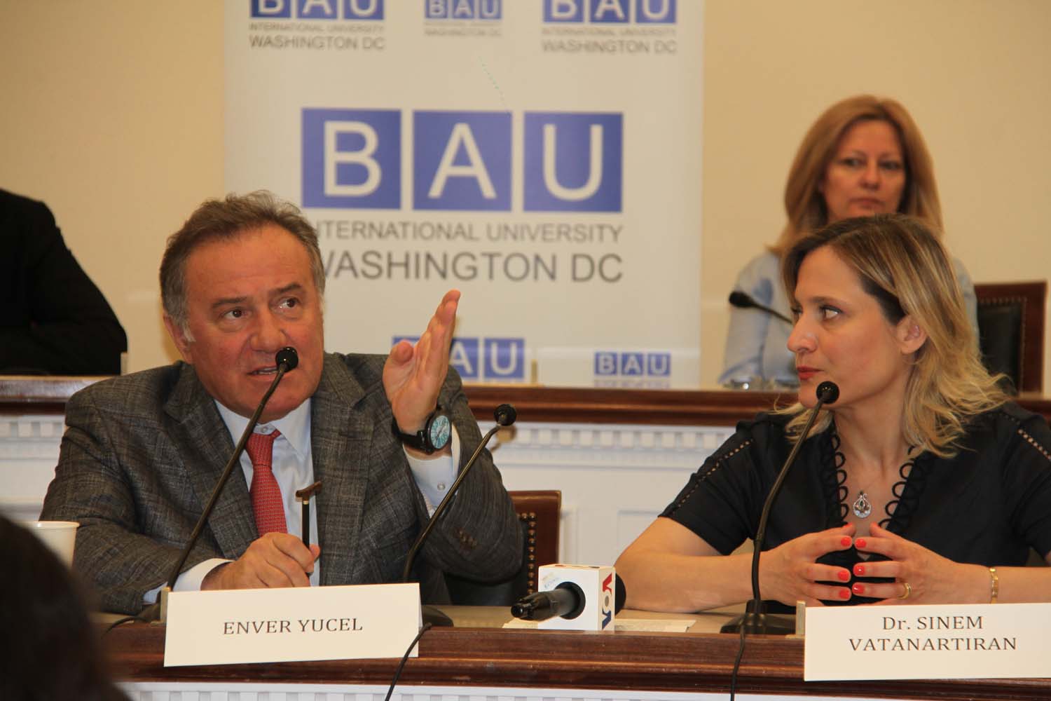 Enver Yücel ABD Kongresi'nde Konuştu