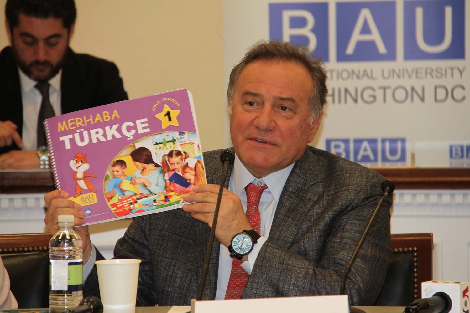 Enver Yücel ABD Kongresi'nde Konuştu