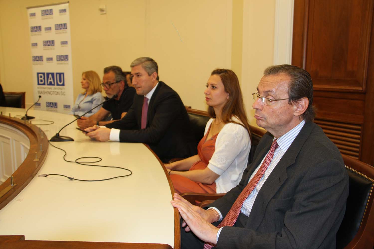 Enver Yücel ABD Kongresi'nde Konuştu