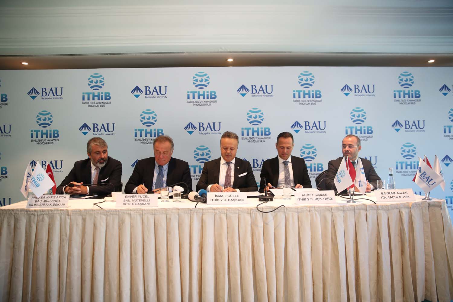 Türkiye'de Bir İlk: Sanayi ve Üniversite İşbirliği ile Teknik Tekstil Yüksek Lisans Programı Açılıyor