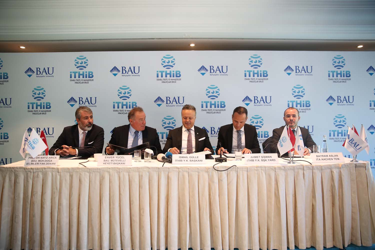 Türkiye'de Bir İlk: Sanayi ve Üniversite İşbirliği ile Teknik Tekstil Yüksek Lisans Programı Açılıyor