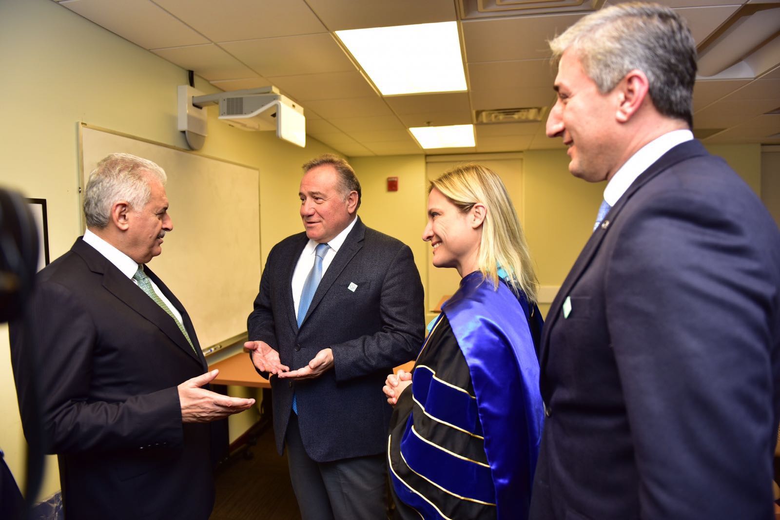 Başbakan Yıldırım  BAU International University Washington D.C.'yi Ziyaret Etti
